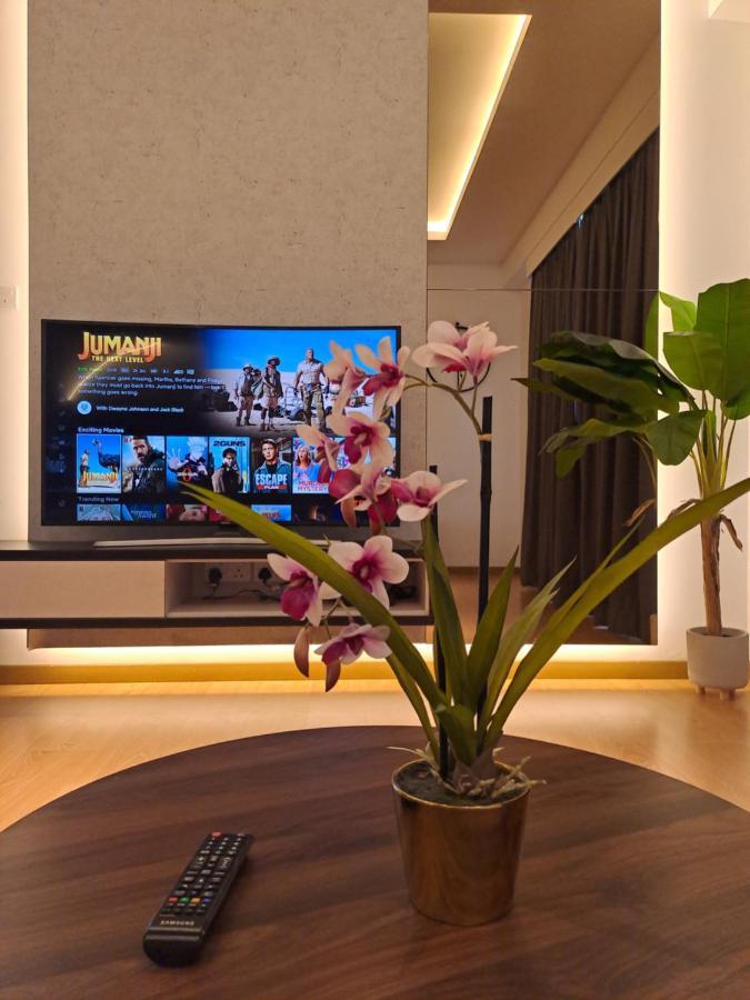 Best Moments Suite 1 Куантан Екстериор снимка